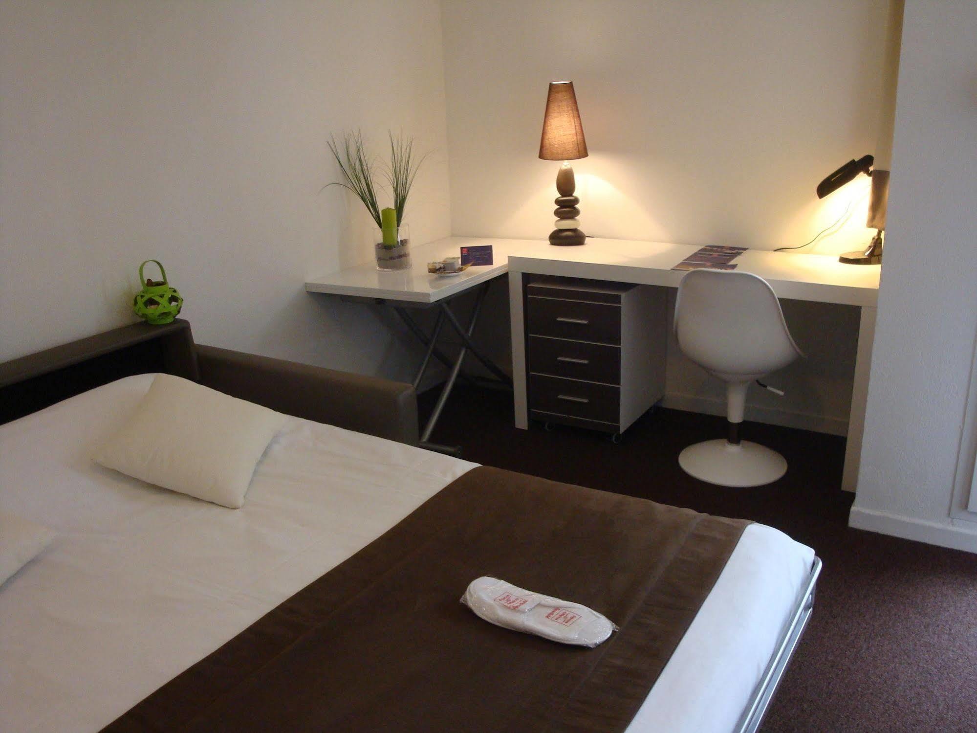 Sejours & Affaires La Rochelle Les Minimes Aparthotel Exterior foto